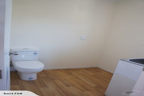 Photo of property in 24 Waipani Road, Te Atatu Peninsula, Auckland, 0610