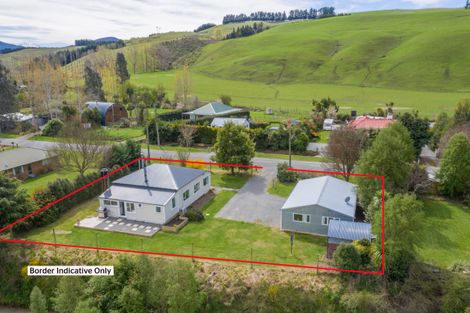 Photo of property in 203 Whitecliffs Road, Whitecliffs, Coalgate, 7673