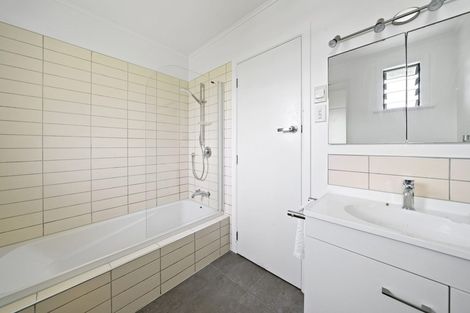 Photo of property in 83b Kiwi Road, Raumati Beach, Paraparaumu, 5032