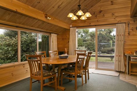 Photo of property in 2 Acacia Bay Road, Nukuhau, Taupo, 3330