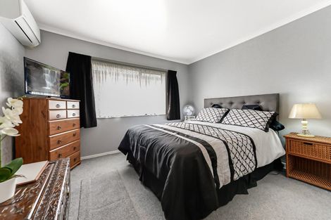 Photo of property in 15 Twickenham Place, Nawton, Hamilton, 3200