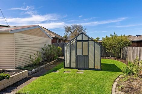 Photo of property in 15 Blakehall Place, Spreydon, Christchurch, 8024