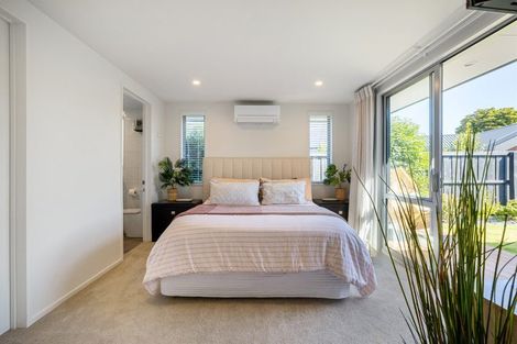 Photo of property in 8 Irvines Track, Halswell, Christchurch, 8025