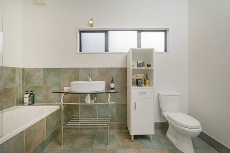 Photo of property in 25 Pacific Place, Whitianga, 3510