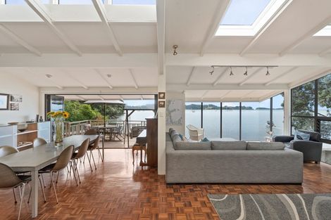 Photo of property in 39 Opahi Bay Road, Mahurangi West, Warkworth, 0983