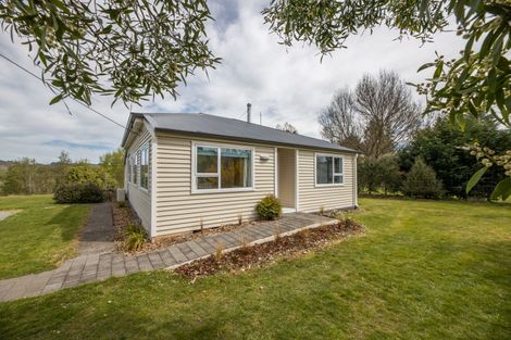 Photo of property in 203 Whitecliffs Road, Whitecliffs, Coalgate, 7673