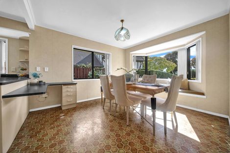 Photo of property in 16 Westholm Way, Pahurehure, Papakura, 2113