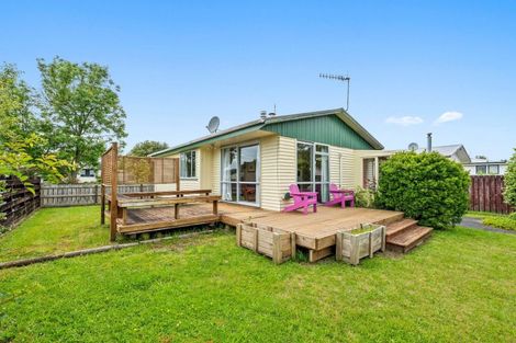 Photo of property in 18 Runuku Grove, Turangi, 3334