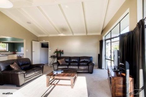 Photo of property in 25 Avenue Road, Greenmeadows, Napier, 4112