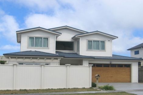 Photo of property in 5 Waterhouse Drive, Brooklyn, Wellington, 6021