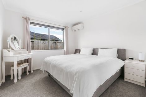 Photo of property in 34 Charlotte Drive, Omokoroa, 3114