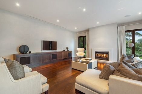 Photo of property in 489 Riddell Road, Glendowie, Auckland, 1071