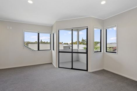 Photo of property in 32 Hastings Place, Hamilton Lake, Hamilton, 3204