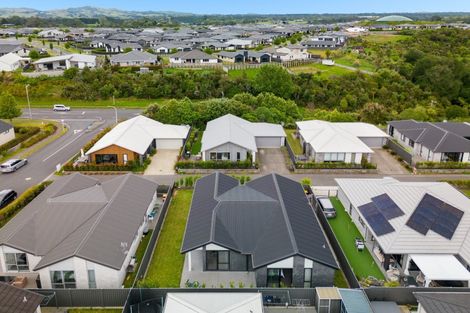 Photo of property in 4 Shannon Lane, Pyes Pa, Tauranga, 3112