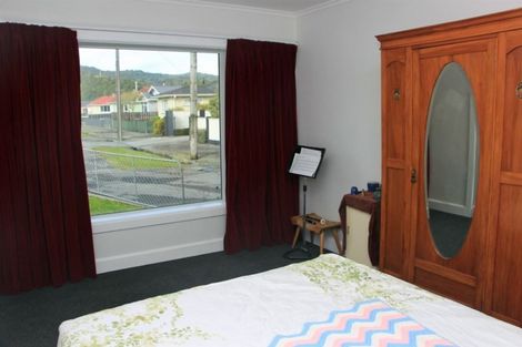 Photo of property in 10 Elizabeth Street, Greymouth, 7805