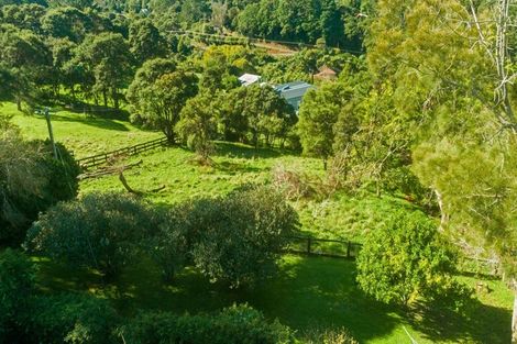 Photo of property in 56 Flays Road, Coromandel, 3506