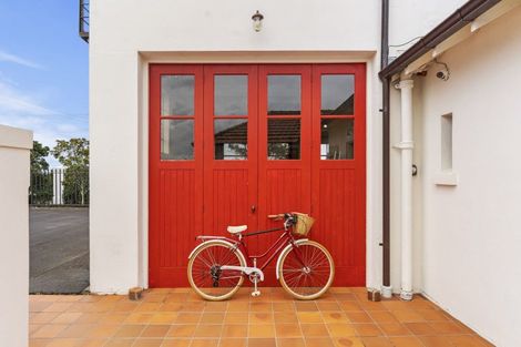 Photo of property in 504 Mount Albert Road, Mount Roskill, Auckland, 1042