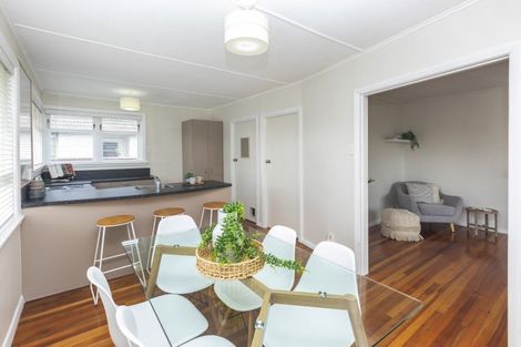 Photo of property in 142 Grahams Road, Burnside, Christchurch, 8053