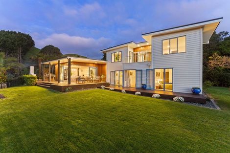 Photo of property in 105 Waterfall Road, Paraparaumu, 5032