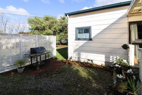 Photo of property in 39 Wakefield Street, Featherston, 5710
