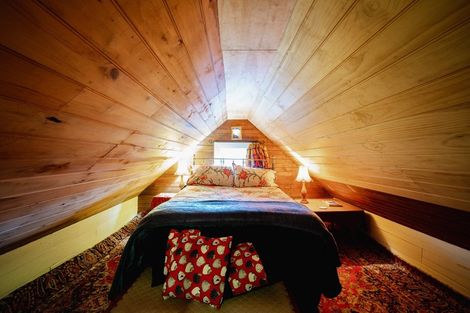 Photo of property in 346 Harington Point Road, Lower Portobello, Dunedin, 9077