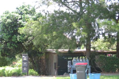 Photo of property in 1/5 Seaside Avenue, Waterview, Auckland, 1026