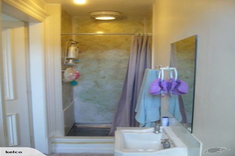 Photo of property in 4 Hawker Street, Mount Victoria, Wellington, 6011