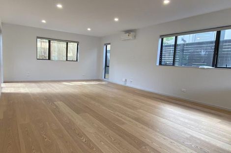 Photo of property in 24c Eban Avenue, Hillcrest, Auckland, 0627