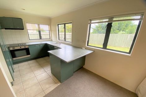 Photo of property in 15 Whitbourne Heights, Manurewa, Auckland, 2105
