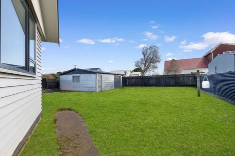 Photo of property in 3 Waitai Street, Castlecliff, Whanganui, 4501