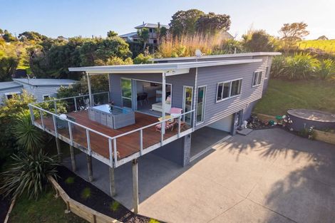 Photo of property in 20 Shelly Beach Road, Shelly Beach, Helensville, 0874