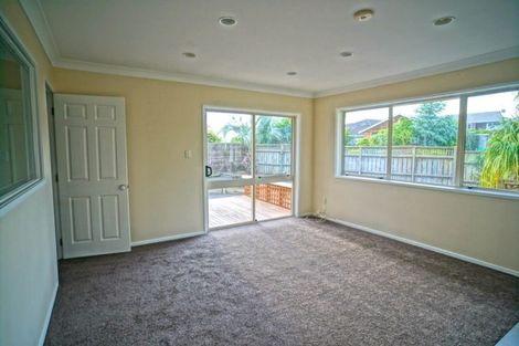 Photo of property in 53 Nicholas Road, Somerville, Auckland, 2014