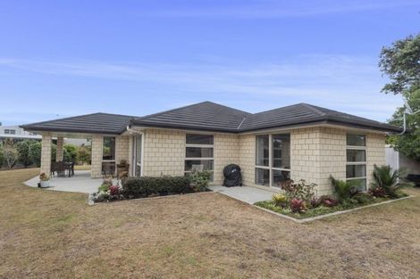 Photo of property in 160b One Tree Point Road, One Tree Point, 0118