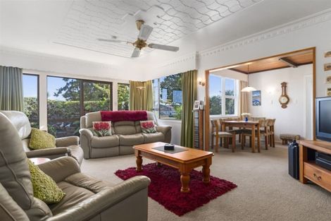 Photo of property in 385 Otumoetai Road, Otumoetai, Tauranga, 3110