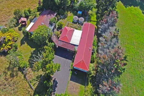 Photo of property in 475 State Highway 16, Kumeu, 0892