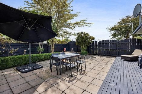 Photo of property in 12 Hunter Street, Normanby, Hawera, 4614