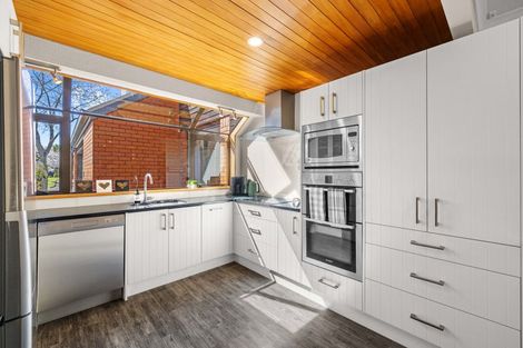 Photo of property in 184 Hawthornden Road, Avonhead, Christchurch, 8042
