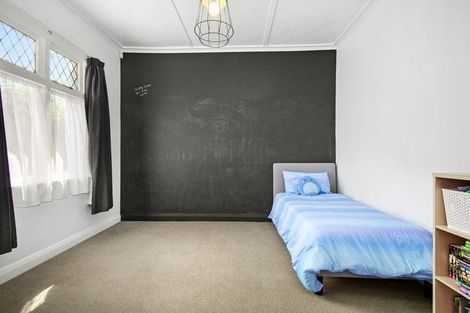 Photo of property in 18 Pharazyn Street, Melling, Lower Hutt, 5010