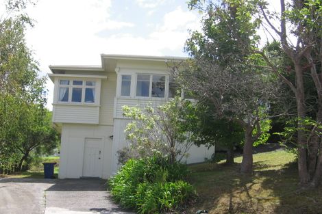 Photo of property in 19 Wyoming Avenue, Murrays Bay, Auckland, 0630