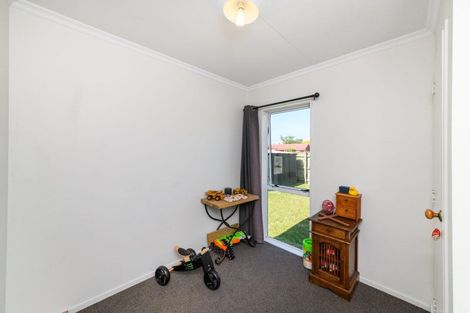 Photo of property in 60 Newton Place, Westbrook, Palmerston North, 4412