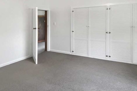 Photo of property in 39 Straven Road, Riccarton, Christchurch, 8011