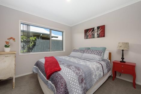 Photo of property in 17 Saddlers Way, Papamoa, 3118