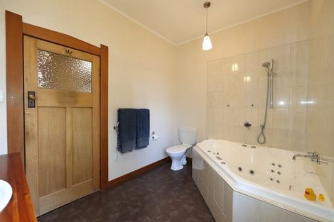 Photo of property in 212 Wolseley Street, Mayfair, Hastings, 4122