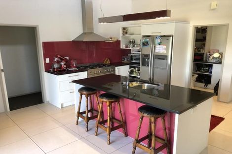 Photo of property in 29 Riverstone Drive, Riverstone Terraces, Upper Hutt, 5018