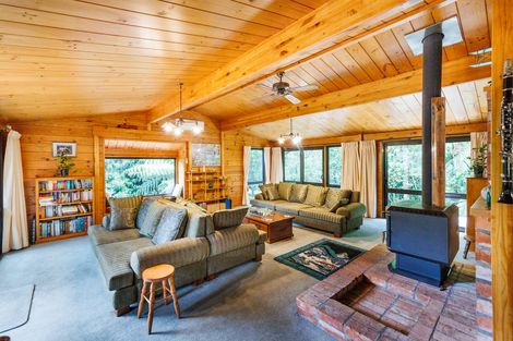 Photo of property in 11 The Bush Track, Aokautere, 4471