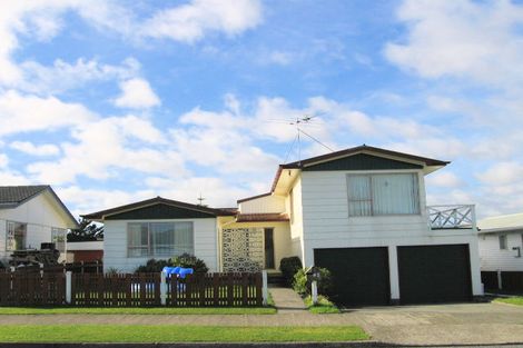 Photo of property in 40 Taieri Crescent, Kelson, Lower Hutt, 5010