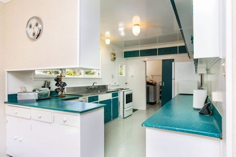 Photo of property in 29 Seaview Crescent, Picton, 7220