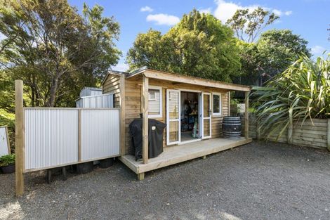 Photo of property in 326 Whangaparaoa Road, Stanmore Bay, Whangaparaoa, 0932