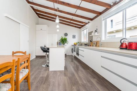 Photo of property in 145b Surrey Street, Forbury, Dunedin, 9012