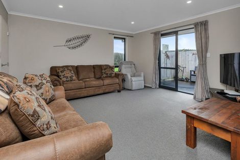 Photo of property in 1488 Kirikopuni Road, Tangiteroria, 0381